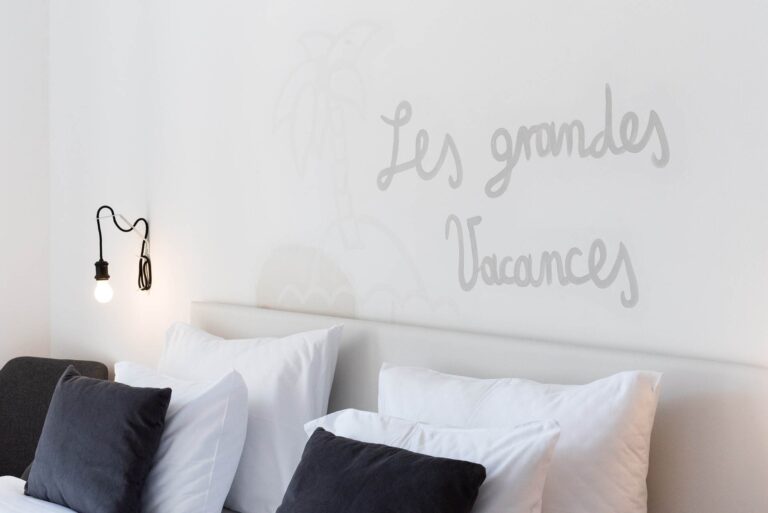 ART HOTEL TARTINI Double DELUXE room with sea side view and a balcony 12 1