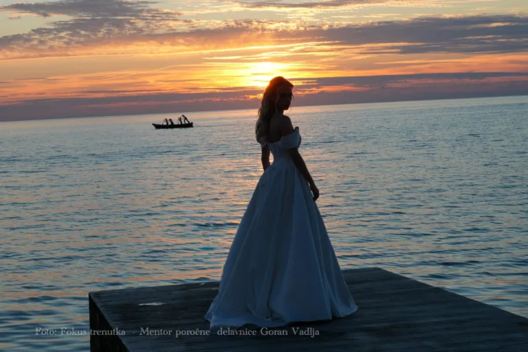 Bride at sunset by the sea in Piran – weddings at Art Hotel Tartini
